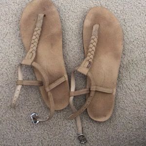 Leather Rainbow T strap sandals